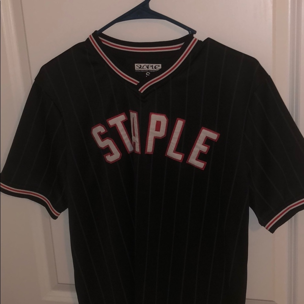 Staple baseball t-shirt/tog (size: S)